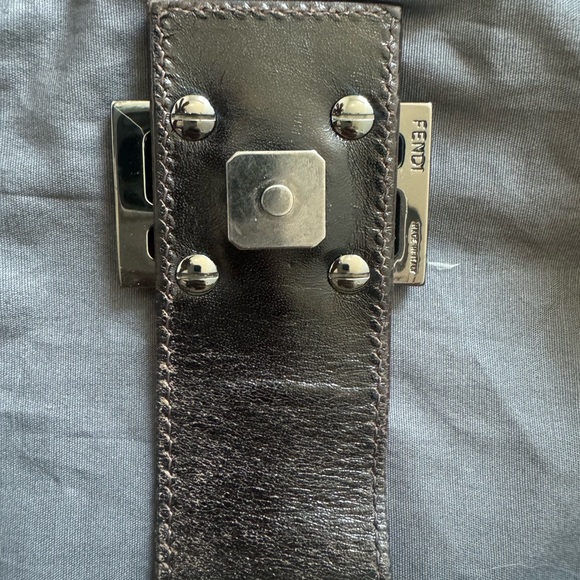 Fendi Zucchino Baguette Bag - Picture 9 of 13